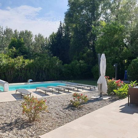 La Villa Provencale Sarrians Exterior photo